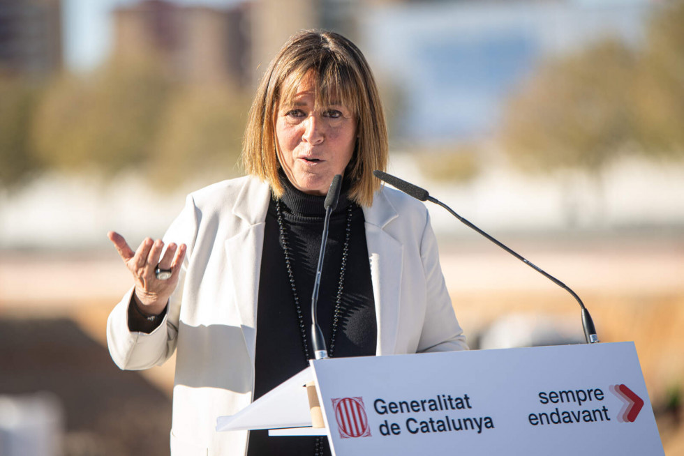 Europapress 5619530 alcaldesa lhospitalet llobregat nuria marin interviene acto colocacion 1718443981342 1600 1067